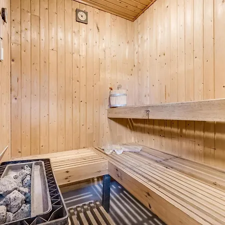 Holiday home Lovely With Modern Facilities And Fenced Grounds *